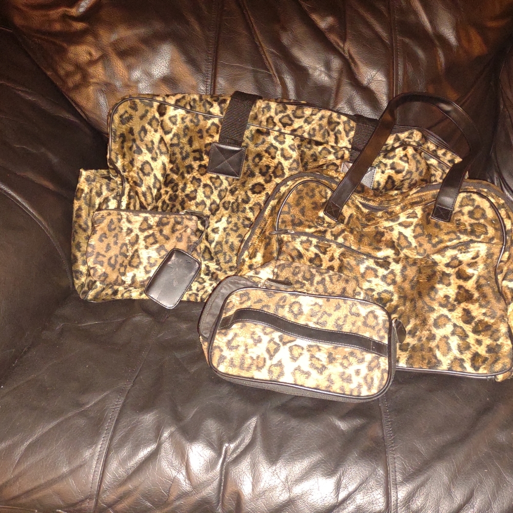 Leopard Print Bundle Set - Picture 7 of 16